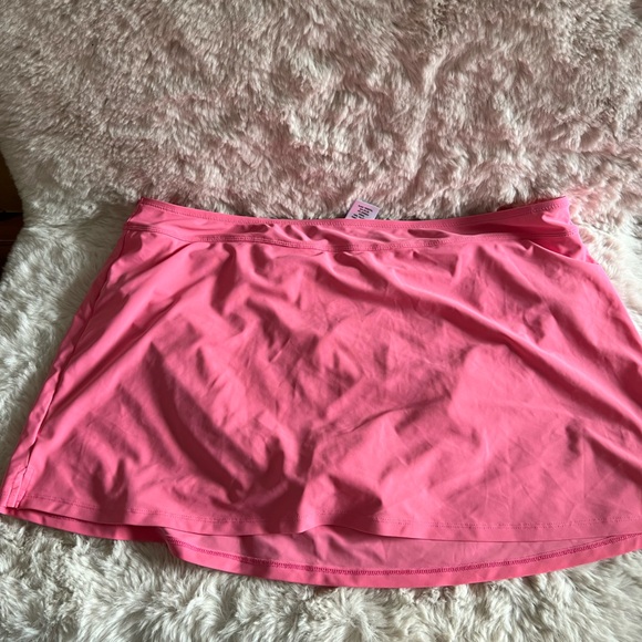 Crown & Ivy Pink Swim Skirt - Picture 2 of 4